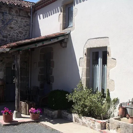 Maison d'hôtes D'hôte Du Plessis *